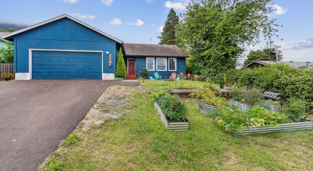 Photo of 108 Watts Ave, Cascade Locks, OR 97014