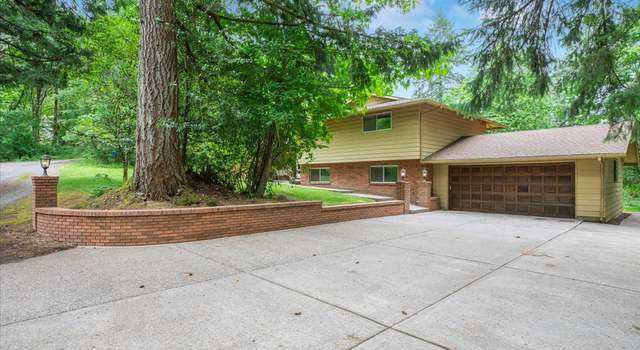 Photo of 9101 SE Wooded Hills Ct, Damascus, OR 97089