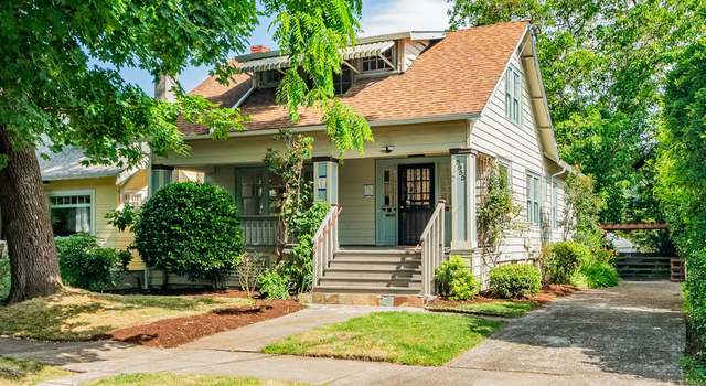 Photo of 3955 SE Ash St, Portland, OR 97214