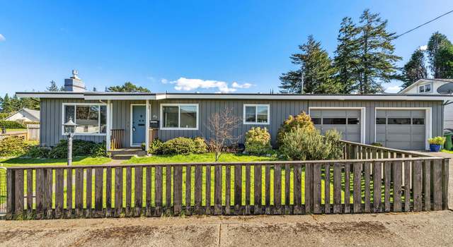 Photo of 413 Brule St, Coos Bay, OR 97420