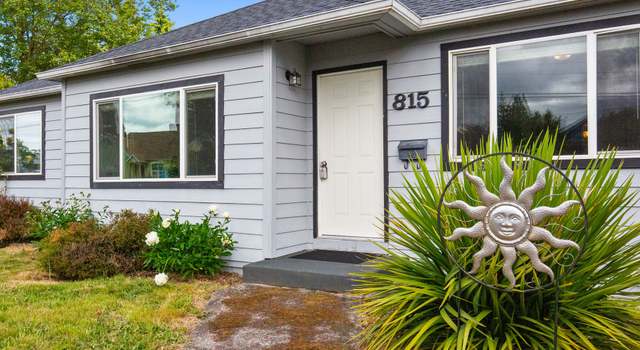 Photo of 815 W Nebo St, Roseburg, OR 97471