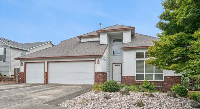 Property at 15543 SE Bybee Dr, Portland, OR 97236, 4 beds, 2.5 baths