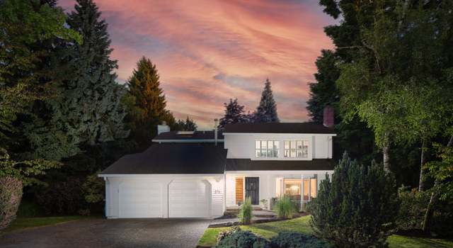 Photo of 876 Sunny Hill Dr, Lake Oswego, OR 97034