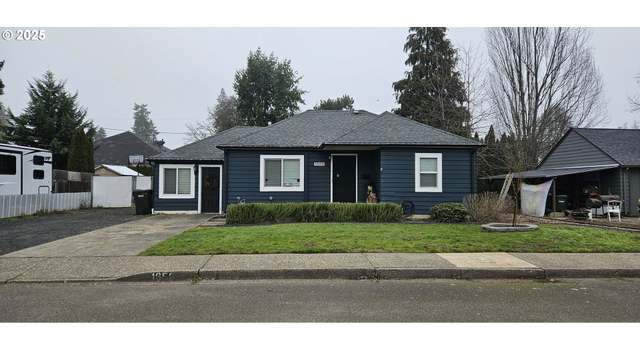 Photo of 1656 W Brown Ave, Roseburg, OR 97470