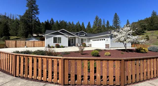 Photo of 139 Deer Song Ct, Canyonville, OR 97417