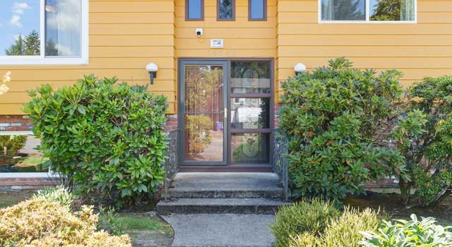Photo of 18345 Chris Ct, Gladstone, OR 97027