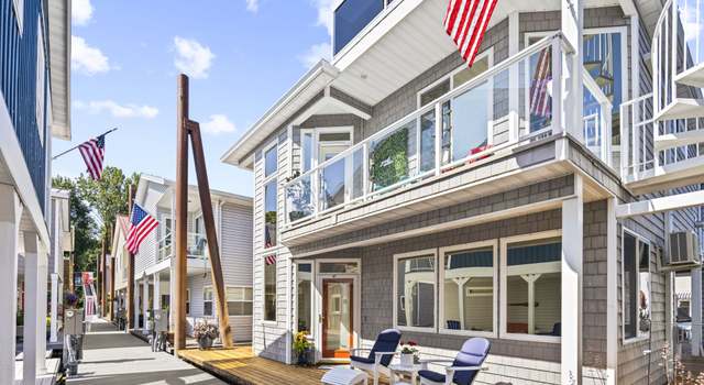 Property at 17809 NE Marine Dr Unit B7, Portland, OR 97230, 2 beds, 2.5 baths