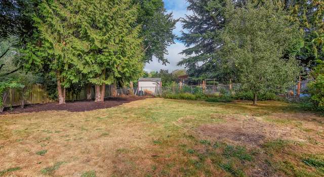 Photo of 2001 SW Canby St, Portland, OR 97219