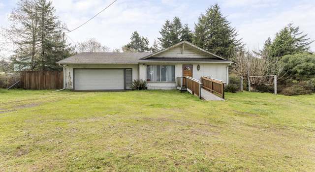 Photo of 90730 Wilshire Ln, Coos Bay, OR 97420