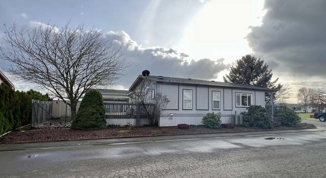Photo of 2151 Three Lakes Rd SE #93, Albany, OR 97322
