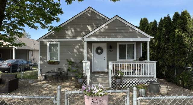 Photo of 227 Cobb St, Dillard, OR 97432
