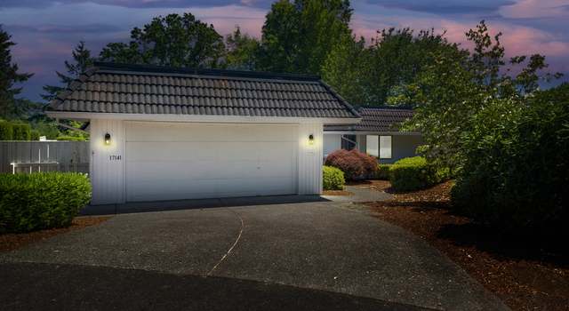 Property at 17141 Hofer Ct, Lake Oswego, OR 97034, 2 beds, 2.5 baths