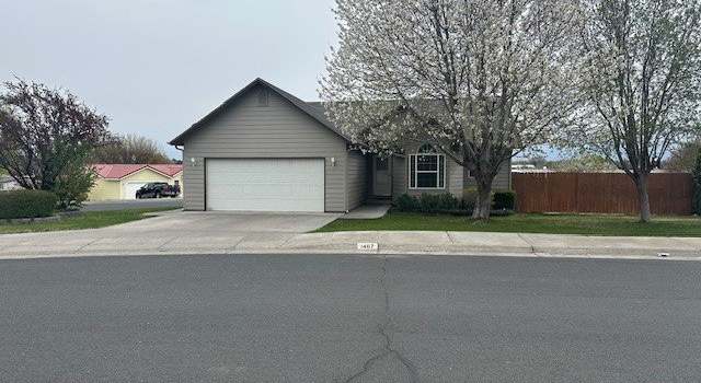 Photo of 1467 SW Meadow View Dr, Hermiston, OR 97838