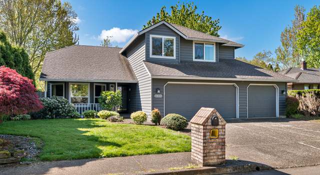 Photo of 16406 NE San Rafael Dr, Portland, OR 97230