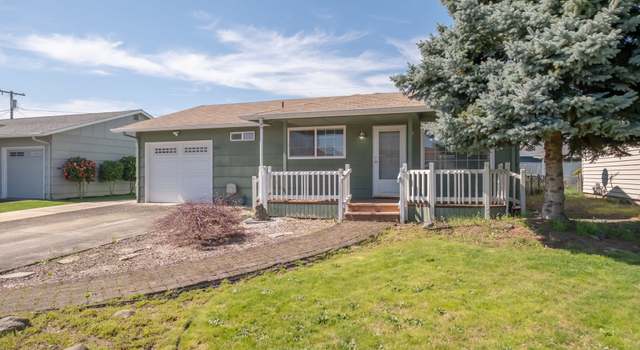 Photo of 1685 Umpqua Rd, Woodburn, OR 97071
