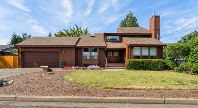 Photo of 1550 NW Primrose Ct, Roseburg, OR 97471
