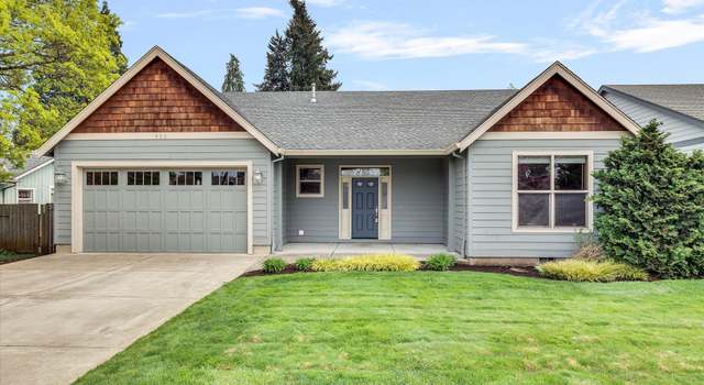 Photo of 920 N Ivy St, Canby, OR 97013