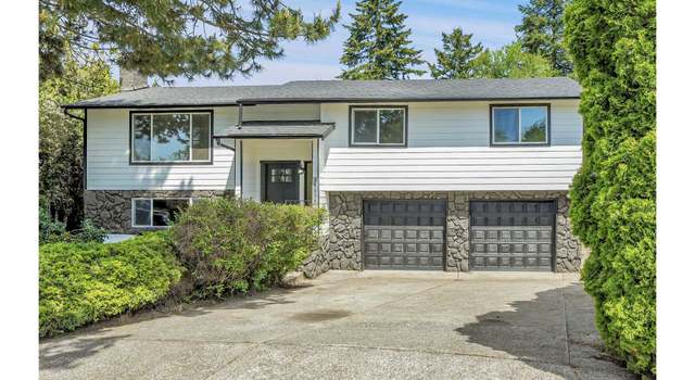 Photo of 18839 NE Irving Ct, Portland, OR 97230