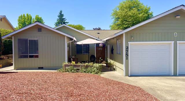 Photo of 2751 W Lorraine Ave, Roseburg, OR 97471