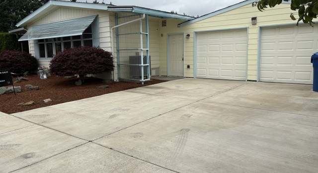 Photo of 1055 N Lockhaven Dr #67, Keizer, OR 97303