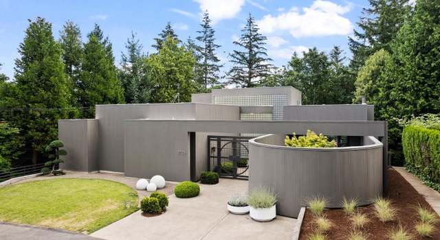 Photo of 2725 SW Sherwood Dr, Portland, OR 97201