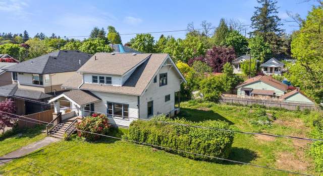 Photo of 4323 SE Alder St, Portland, OR 97215