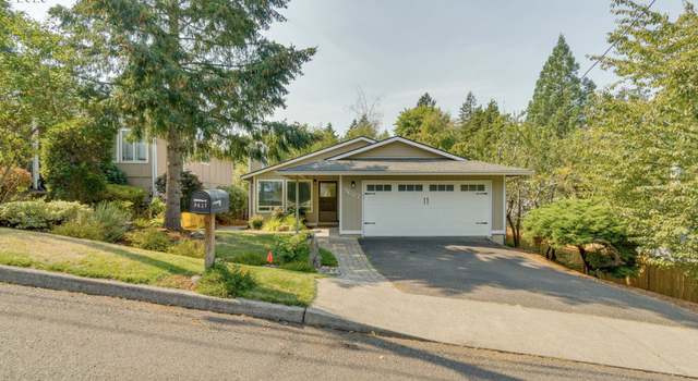 Photo of 9627 SW 50th Ave, Portland, OR 97219