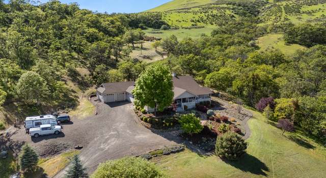 Photo of 2809 Dead Indian Memorial Rd, Ashland, OR 97520