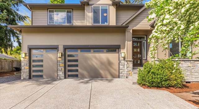 Photo of 4726 SW 60th Pl, Portland, OR 97221