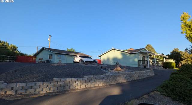 Photo of 71651 SW Valley View Dr, Pendleton, OR 97801