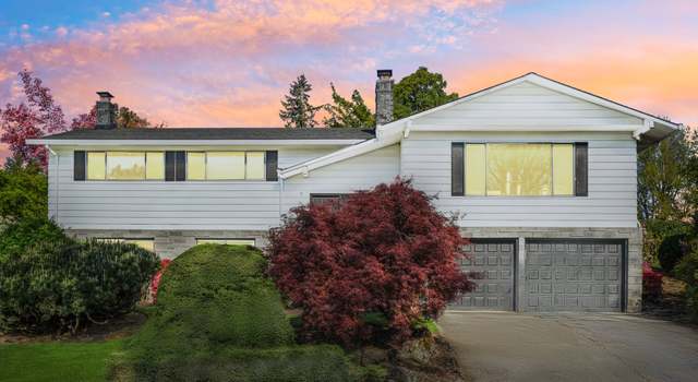 Photo of 17435 Crownview Dr, Gladstone, OR 97027