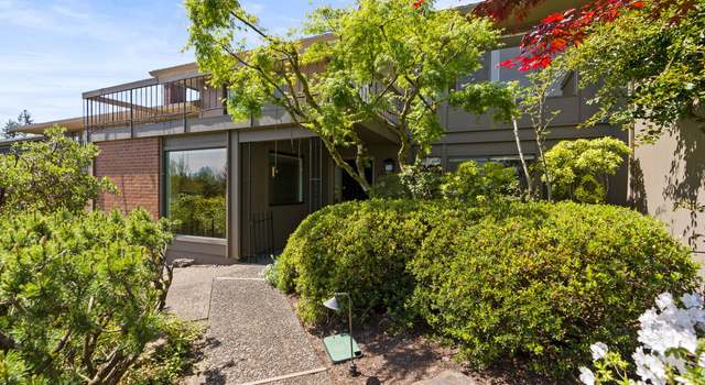 Property at 62 Condolea Ter, Lake Oswego, OR 97035, 2 beds, 2.5 baths