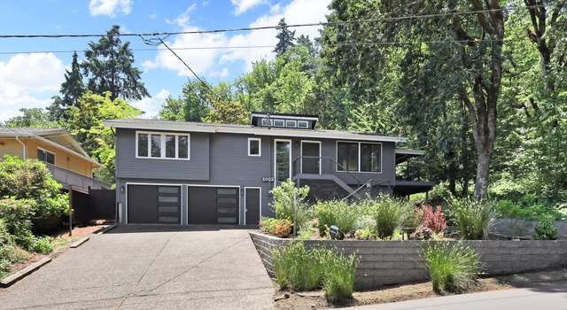 Property at 2022 Floral Hill Dr, Eugene, OR 97403, 5 beds, 3 baths