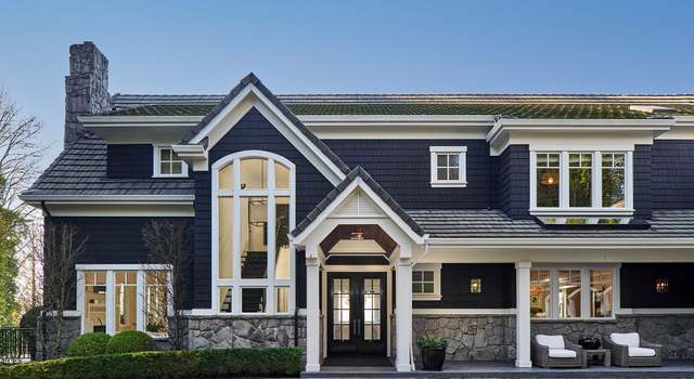 Photo of 5553 SW Hewett Blvd, Portland, OR 97221