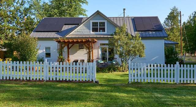 Photo of 308 S Alder St, Wallowa, OR 97885