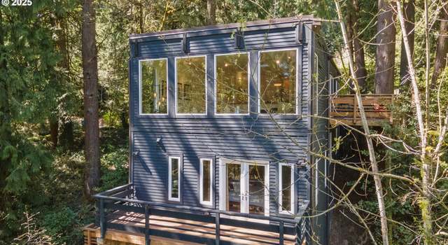 Photo of 9616 SW 12th Dr, Portland, OR 97219