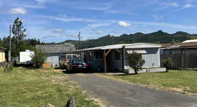 Photo of 239 Oak St, Yoncalla, OR 97499
