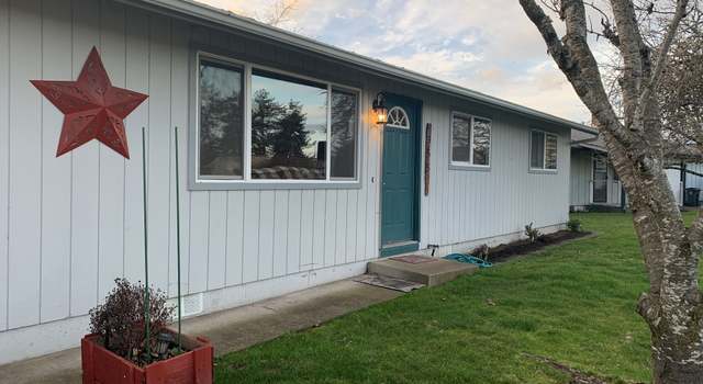 Photo of 355 N 7th Pl, Harrisburg, OR 97446