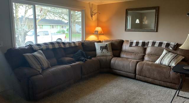 Photo of 355 N 7th Pl, Harrisburg, OR 97446