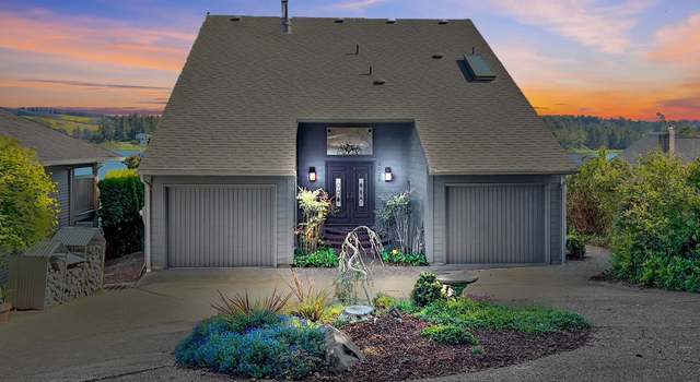 Photo of 2036 NE Lagoon Ln, Lincoln City, OR 97367