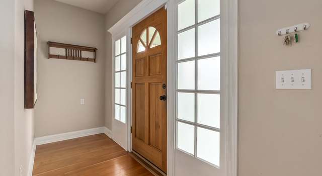 Photo of 6837 NE Mallory Ave, Portland, OR 97211