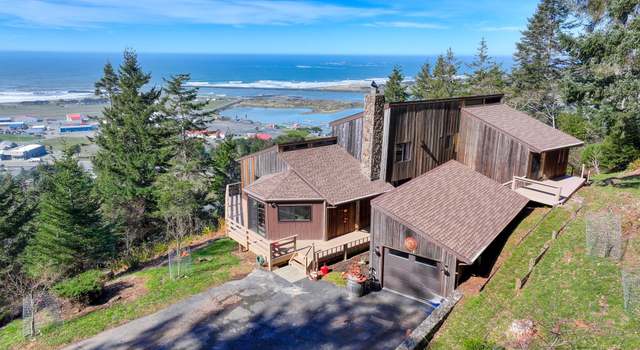 Photo of 29844 Hound Dog Rd, Gold Beach, OR 97444