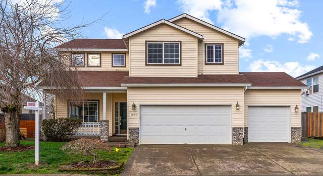 Photo of 1039 Meadowlawn Pl, Molalla, OR 97038