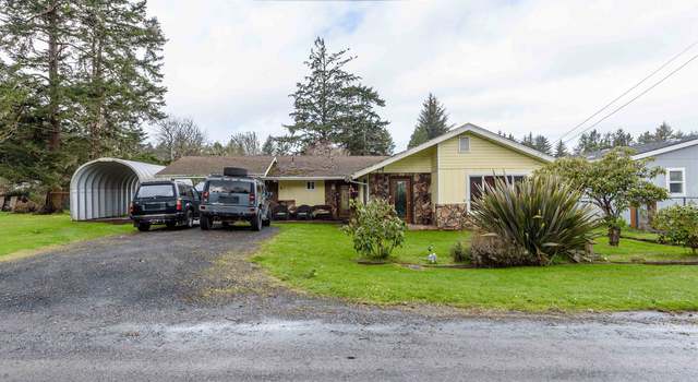 Photo of 63556 Grand Rd, Coos Bay, OR 97420