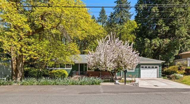 Photo of 1427 SW Maplecrest Dr, Portland, OR 97219