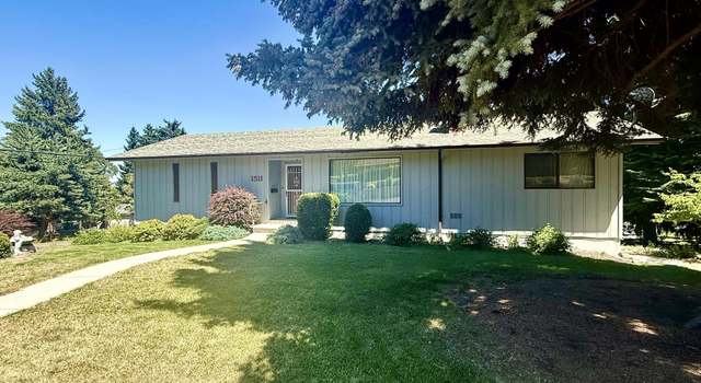 Photo of 1511 Aspen Dr, La Grande, OR 97850
