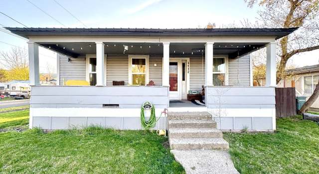 Photo of 1402 N Cherry St, La Grande, OR 97850