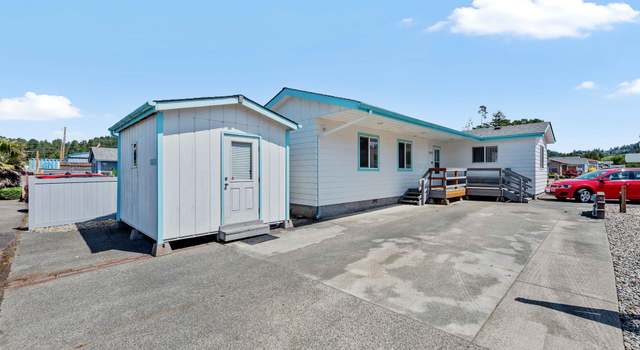 Photo of 6 Creek Ln, Lakeside, OR 97449