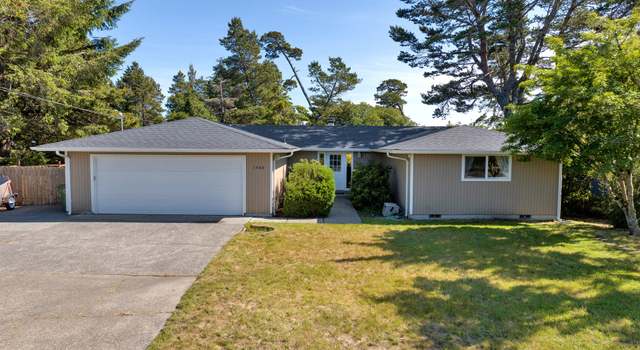 Photo of 1588 20th St, Florence, OR 97439