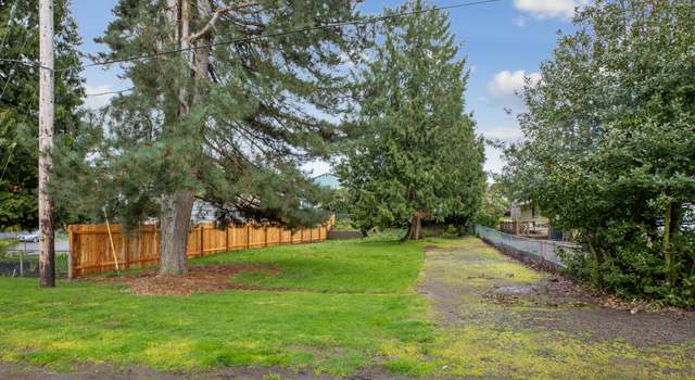 Photo of 2530 Cambridge St, West Linn, OR 97068